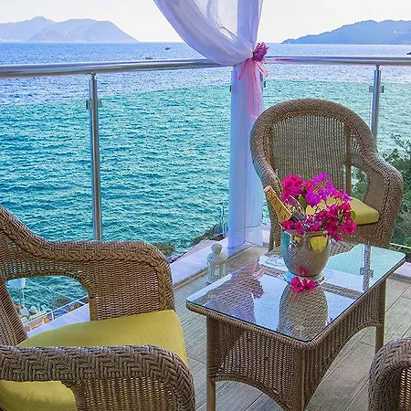 Kas Otel فندق 3*