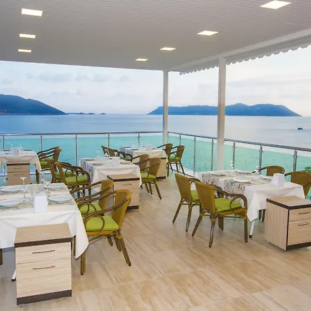 Hotell Kas Otel 3*